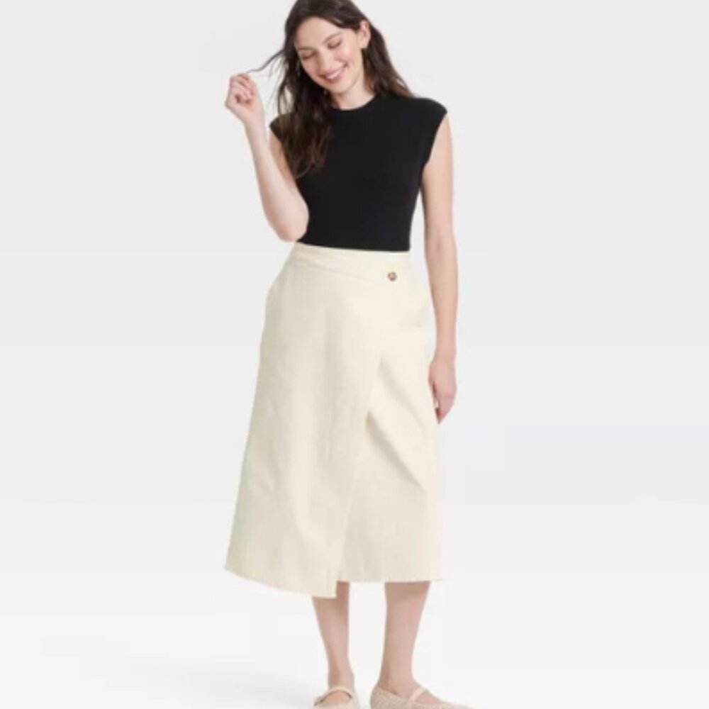 Universal Thread™ Skirt Midi Wrap Women's Size 4 Cream 2 Pockets Cotton Stretch